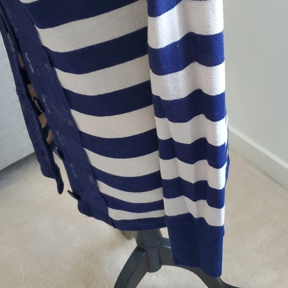 Sweater Cardigan - Picture 4 of 6